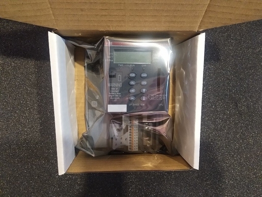 PM590-ETH ABB CPUのプログラム制御単位PLCの予備品1SAP150000R0271