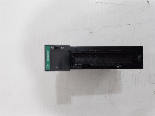 アレン ブラッドリー1756-OB8 ControlLogixデジタルDC 8の出力モジュール24VDC