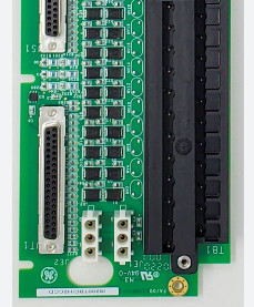 GE IS200TBCIH2C Mark VI IS200 ストックボード コンポーネント 連絡先 入力グループ 隔離ターミナルボード
