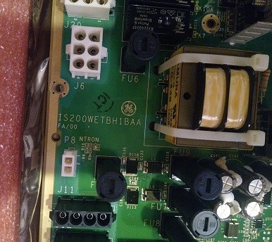 GE IS215WETAH1BB 工業制御PLC マークVI ジェネラルエレクトリック