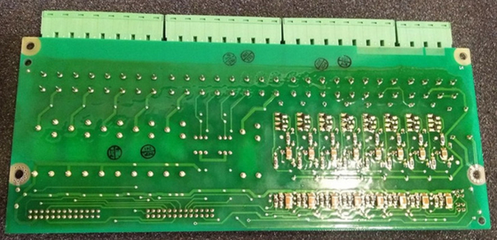 ABB SDCS-IOB-23 3ADT220090R0023 ターミナルボード デジタル接続ボード