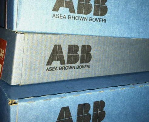 ABB 81AA10E GJR2370200R1100 プロコントロール P14 アナログ出力モジュール