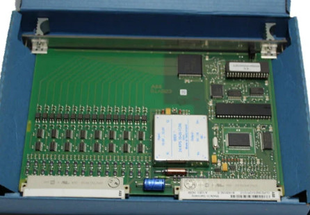 ABB 81AA03 GJR2394100R1210 アナログ信号を出力するために使用される アナログ出力モジュール