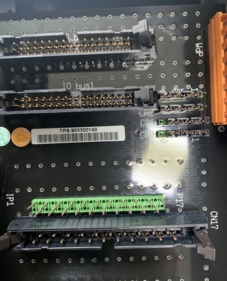 FC-IOCHAS-0001R 冗長なI/OモジュールのDCS部品のためのハニーウェル・シャシー