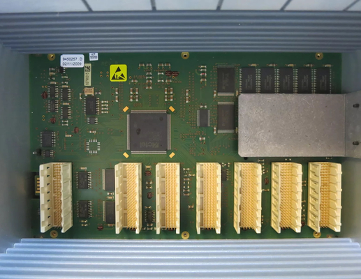 ABB PM802F 3BDH000002R1 AC800F ベースユニット フリーランスフィールドコントローラー 800 CPU PLC
