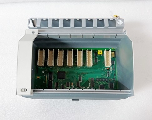 ABB PM803F 3BDH000530R1 ベースユニット 16 MB バッファリ RAM 中央ユニット