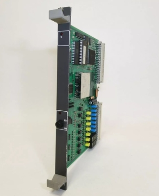 ABB 83SR06 GJR2395400R1010 産業用ユニバーサル制御モジュール バイナリー・アナログ信号処理