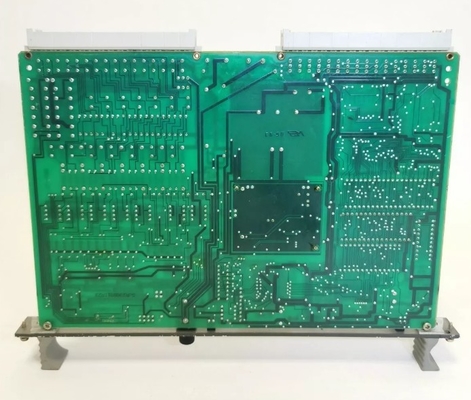 ABB 83SR06 GJR2395400R1010 産業用ユニバーサル制御モジュール バイナリー・アナログ信号処理