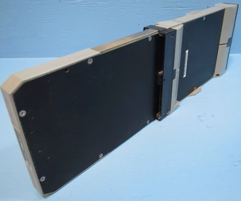 Foxboro P0400YE FBM04 0-20 MA インターフェースモジュールは,4つのDC アナログ入力チャネルと4つの出力チャネルを含む
