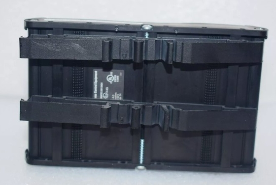 Foxboro P0916AA FBM201 /B/C/D アナログ入力モジュールは,A2ワイヤを受け入れる8つのアナログ入力チャネルを含んでいます