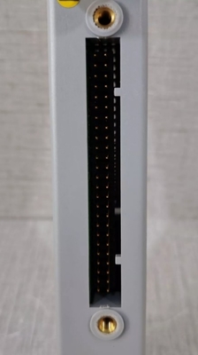 ADM52C ヨコガワ コンタクト出力モジュール トランジスタ コンタクト16点信号 隔離された高品質モジュール