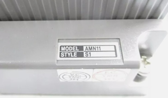 AMN11-S1 YOKOGAWA アナログ信号入力と出力 I/O モジュール PLC モジュール 16 スロットラック