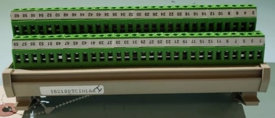 IS210DTCIH1A GE グループ隔離ターミナルボード Mark VI シリーズ DIN-レール付きのシンプレックスカントクト入力