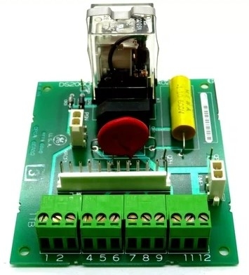 DS200CPCAG1A GEコンタクタ パイロットボード 12ピンコネクタ 2ピンコネクタ 4つのワイヤリング端末