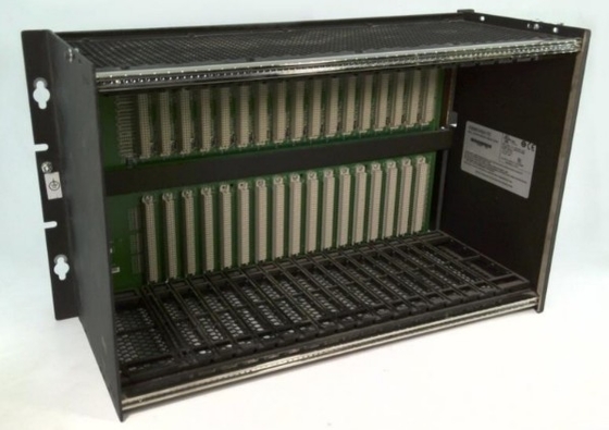 IC698CHS117 GEラック17スロット前後部マウント I/O VEMCPUモジュール サポート オプション冷却ファン組