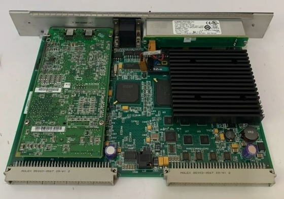 IC698CPE020 GE 700MHz ペンティウムIII マイクロプロセッサ PCボード 3 シリアルポート PACシステム