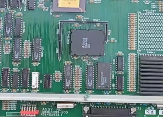 ハニーウェル 80363893-200 PLCカード アナログ入力モジュール 認証されたリサイクル部品