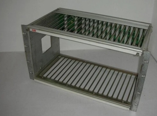 DSRF187 3BSE004985R1 ABB アドバント OCS S100 入力出力カードファイル