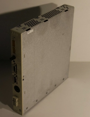 PM633 3BSE008062R1 ABB プロセッサ モジュール 中央ユニット PLC モジュール