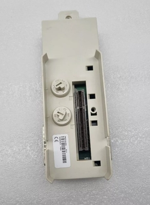 TP858 3BSE018138R1 DDCS インターフェースモジュールのABBベースプレート