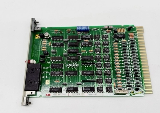 70AB01C-ES HESG 447224 R2 ABBバイナリー出力モジュール制御ボード