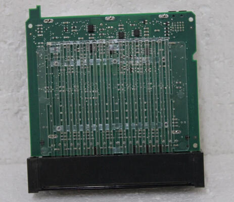 ハニーウェル 900A01-0102 HC900 プロセス制御のための8チャネル通用アナログ入力モジュール