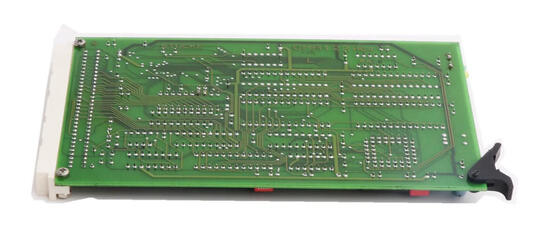 CMA123 3DDE300403 ABB PCB カード – 24 VDC または 48 VDC 電源およびリアルタイムステータス表示を備えた Synpol D 制御モジュール