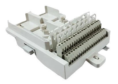 TU842 3BSE020850R1 ABB I/O モジュール終了ユニット