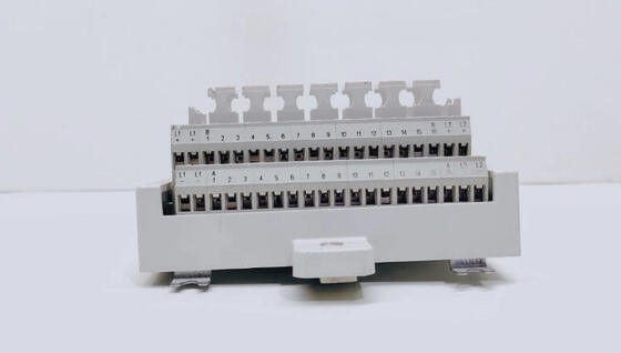 TU844 3BSE021445R1 ABB I/O モジュールの終了ユニット