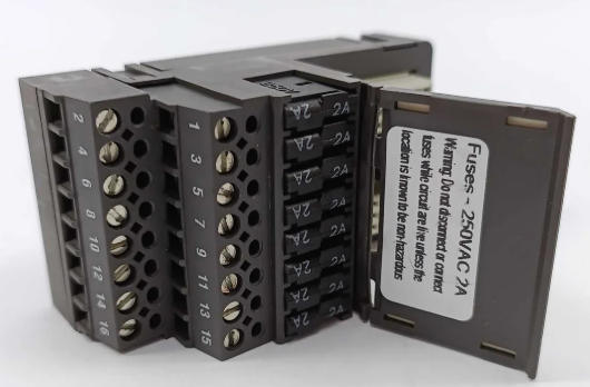 KJ4001X1-CB1 EMERSON デルタV DCS用の融合型I/O端末ブロック