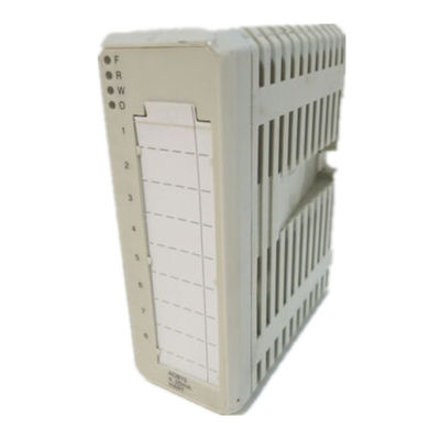 AO815 3BSE052605R1 ABB PLCのアナログ出力の雄鹿モジュール1x8 CH S800入力/出力DCS