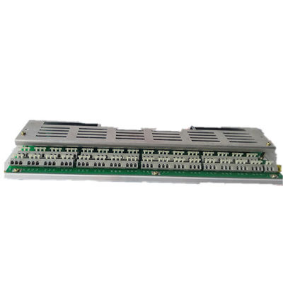 ARC093A V1 HIEE300690R1 ABB PLCのリレー出力モジュール入力/出力VDF DCS ABBモジュール