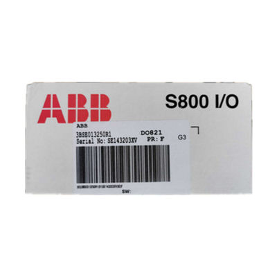 DO821 ABBデジタル出力のリレー8 CH 24-230V DC AC PLCの予備品3BSE013250R1