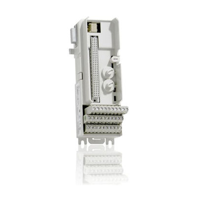TU810V1 ABB S800のコンパクト モジュールの終了の単位2x8信号ターミナル3BSE013230R1