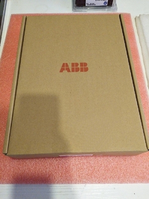 DSBC173A ABB S100入力/出力のバス機能拡張装置 モジュールPLCの予備品3BSE005883R1