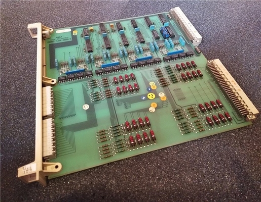 DSDI115 ABBのデジタル入力単位32Ch 24VDC PLCの予備品57160001-NV