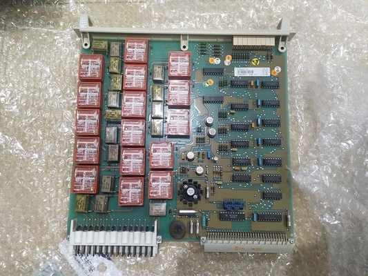 DSDO131 ABBデジタル出力板16チャネル0-240V AC/DCのリレーPLCの予備品57160001-KX