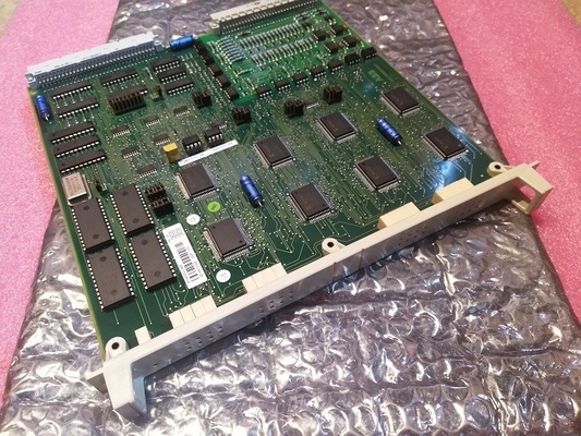 DSDP170 ABBの傑作200入力/出力モジュールは脈打ち板PLCの予備品57160001-ADFを数える