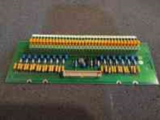 DSTA156 ABB S100 I / O接続ユニットPLCスペアパーツ57120001-KH
