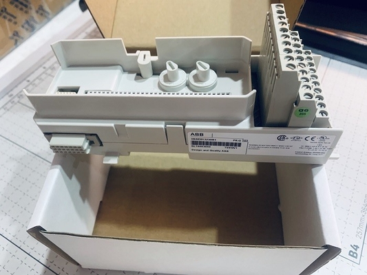 TU810V1 ABB S800入力/出力のコンパクト モジュールの終了IP20 3BSE013230R1