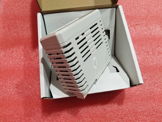 DO810 ABB S800入力/出力16チャネルのデジタル出力 モジュール3BSE008510R1