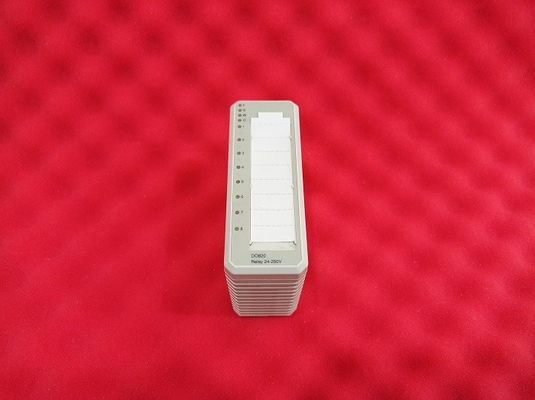 DO820 ABB S800入力/出力8チャネルの出力モジュール230V Abbのプロセス・オートメーション3BSE008514R1