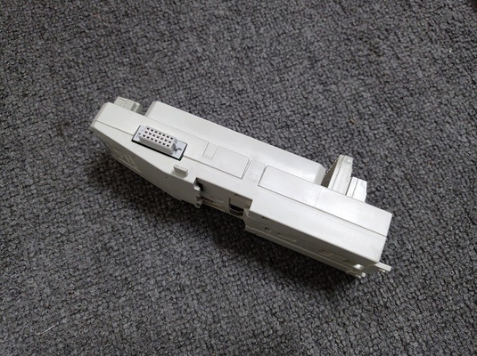 TU890 ABB PLCモジュールの終了の単位の基盤S800入力/出力3BSC690075R1