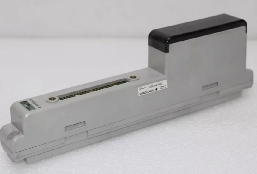 ADM51C-2 YOKOGAWA出力デジタルI/Oモジュール 16 または 32 連絡先I/Oポイント フロントコネクタ