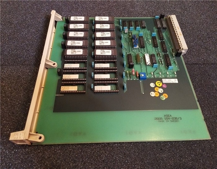 DSMB144 ABB Advantのマスター プロセス制御 システム メモリ基板 モジュール16X32KB RWM PLCの予備品57360001-EL