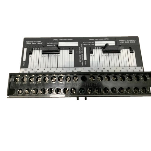 IC670CHS101 GE Fanuc GE分野入力/出力の基礎障壁様式のターミナル ブロックのホット挿入General Electric