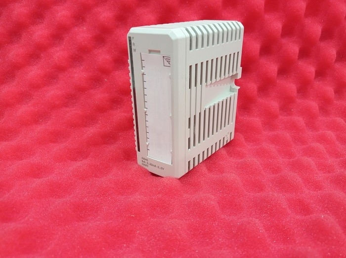AI845 3BSE023675R1 ABB PLCのS/Rの雄鹿8 CH S800入力/出力をアナログ入力